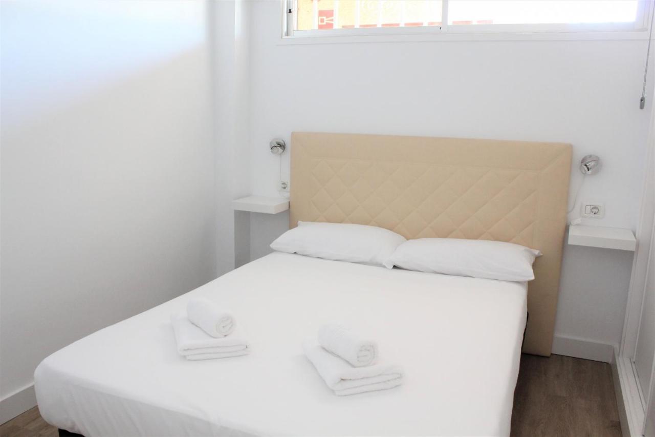 Superb Seaview Apartment In Playa De Las Americas Екстер'єр фото