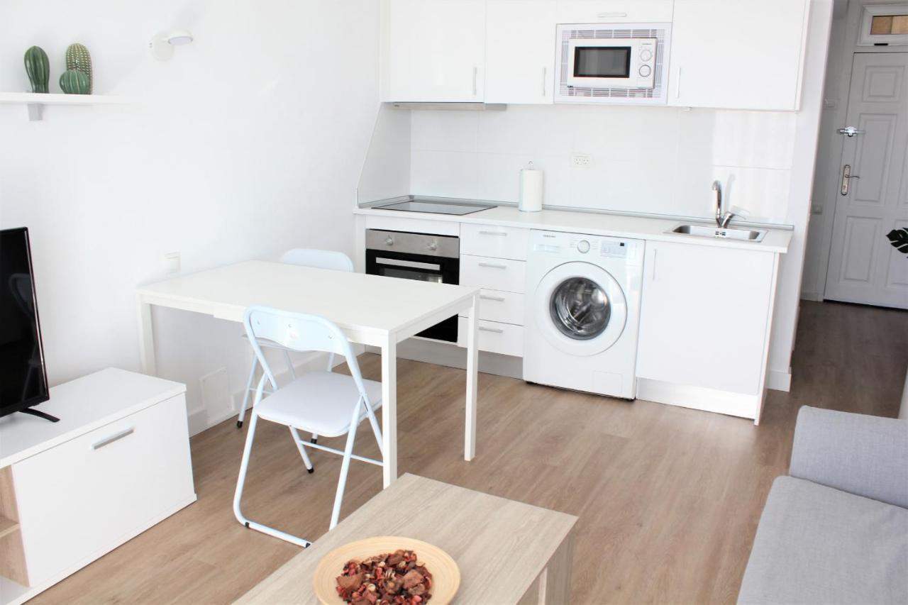 Superb Seaview Apartment In Playa De Las Americas Екстер'єр фото