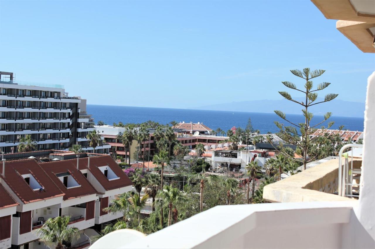 Superb Seaview Apartment In Playa De Las Americas Екстер'єр фото